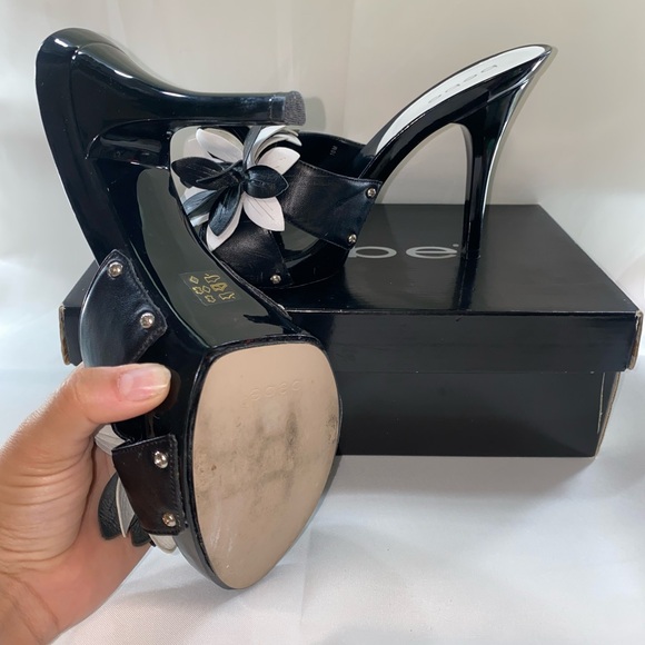 Bebe open toe shoes - Picture 3 of 4